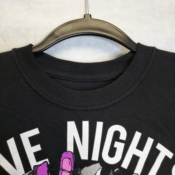 Five Nights At Freddy's Shirt Boy's 8 M Chica Foxy Bonnie Short Sleeve Tee FNAF - Picture 4 of 11